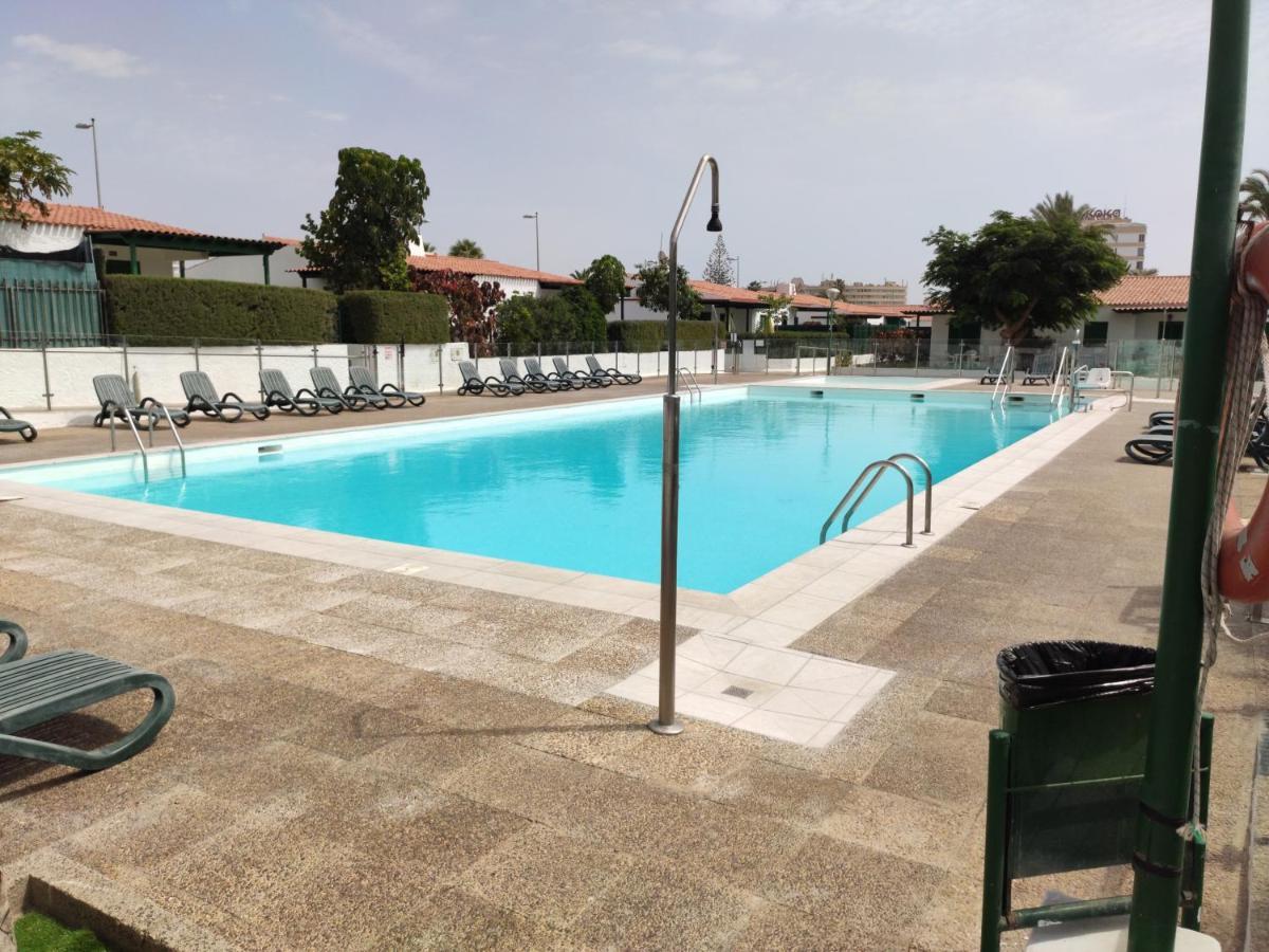 Villa Bungalow With Private Garden Nex To Yumbo Center Maspalomas  Exterior foto
